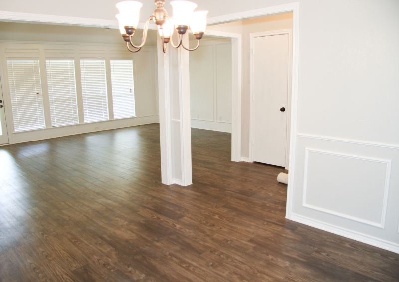 Oak Floor Varnishing in Roswell, GA